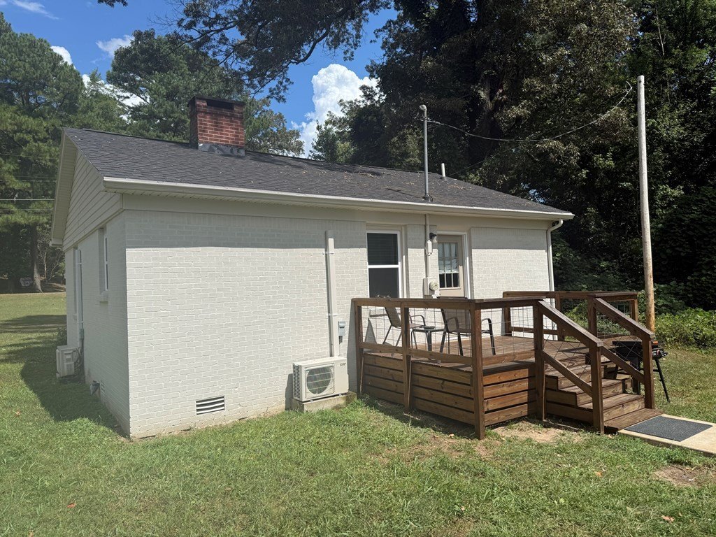 Single Family 1BR 1BA - 1575 Cedar St, MCKENZIE, TN