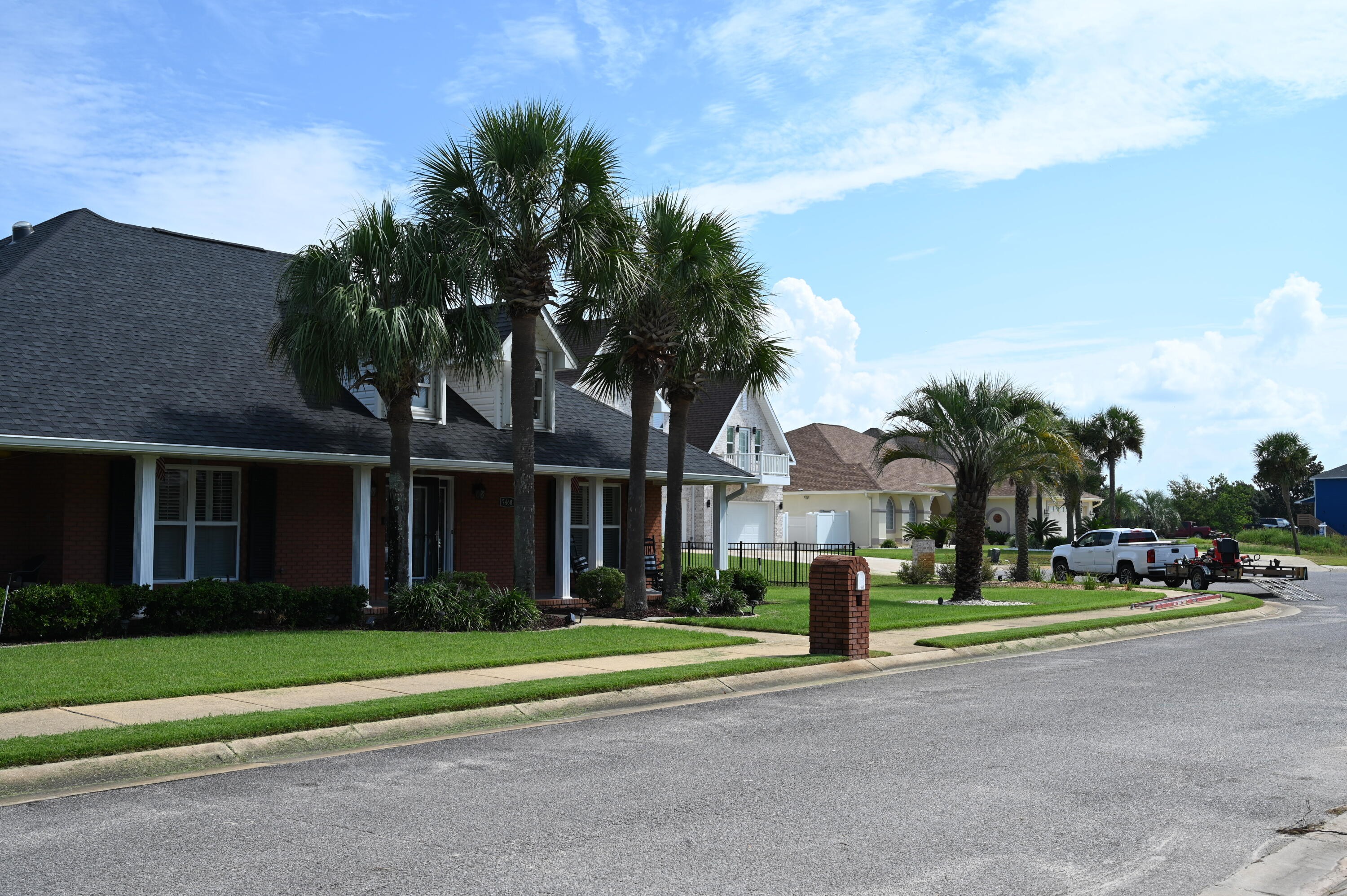 Single Family - 1726 Villa Vizcaya Drive, Navarre, FL
