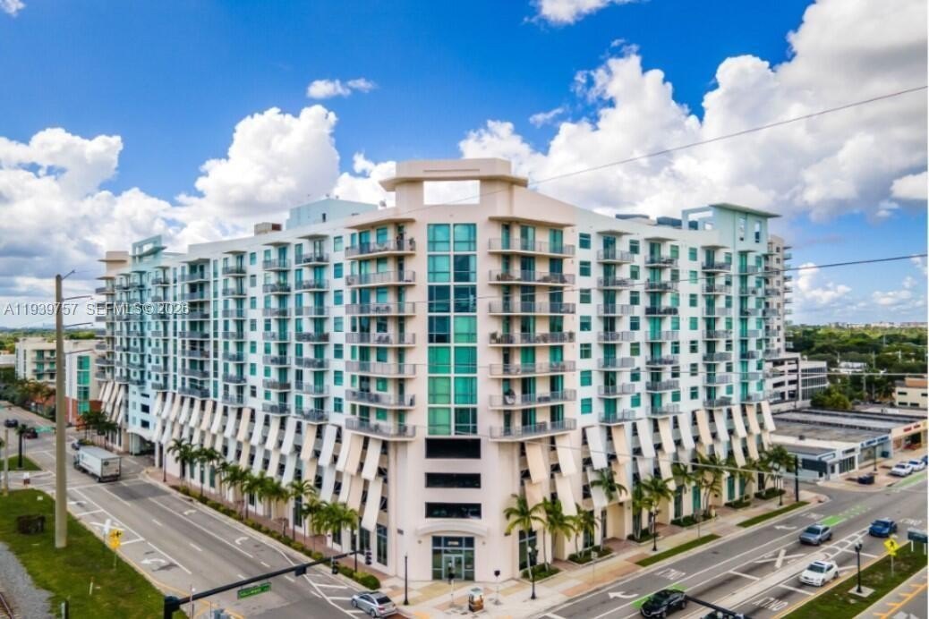 Condo 2BR 2BA - 140 S Dixie Hwy, Hollywood, FL
