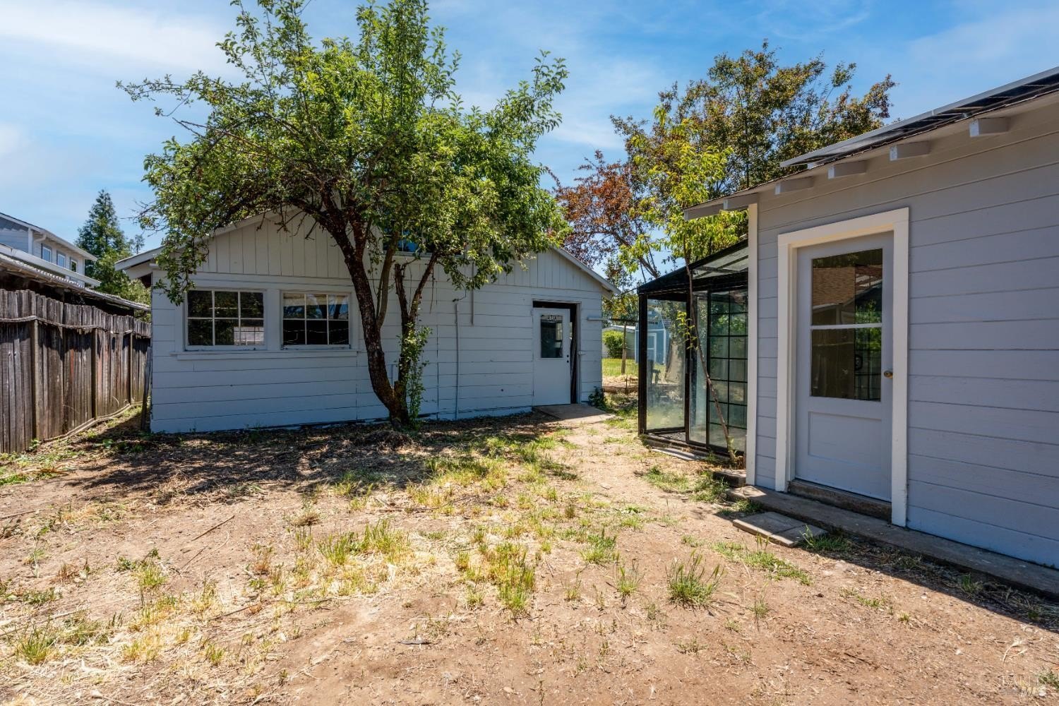 Single Family 2BR 2BA - 2025 Valley Road, Willits, CA
