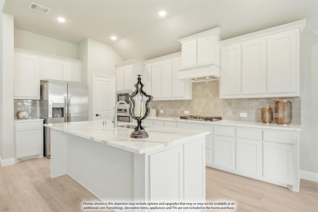 Single Family 5BR 4BA - 14510 Lovelace Street, Pilot Point, TX