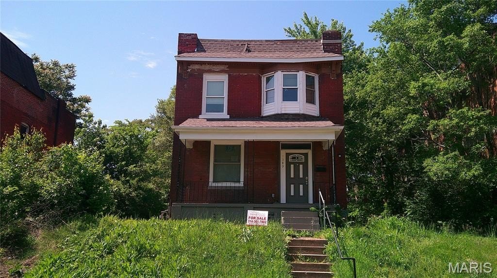 Single Family 3BR 1BA - 1389 Hamilton Avenue, St Louis, MO