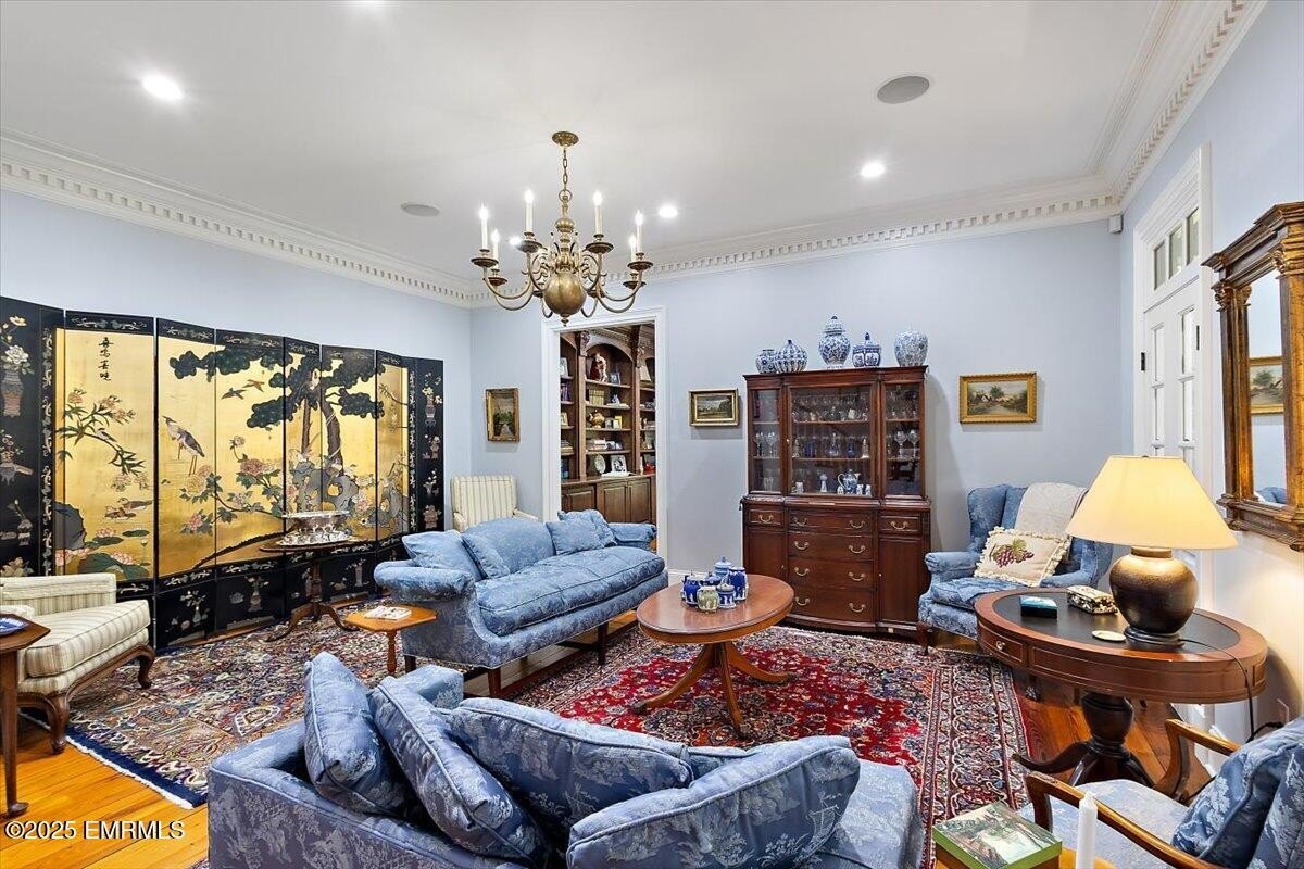 Single Family 4BR 5BA - 7525 Lake Cove Drive, Meridian, MS