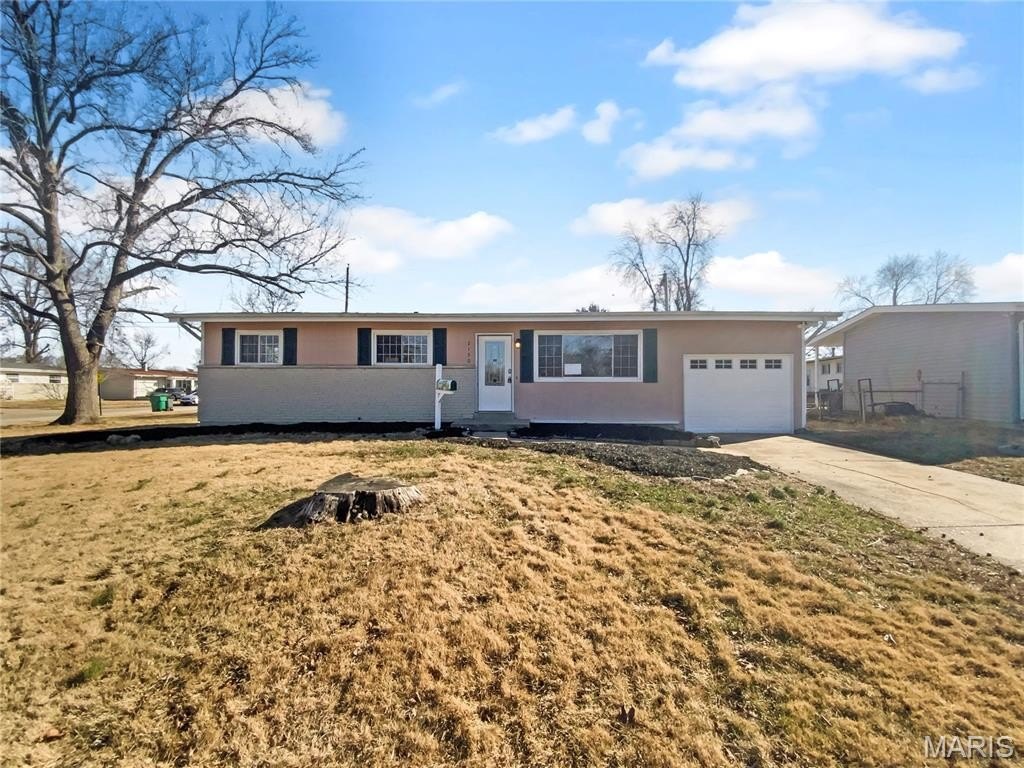 Single Family 3BR 2BA - 2190 Love Lane, Florissant, MO