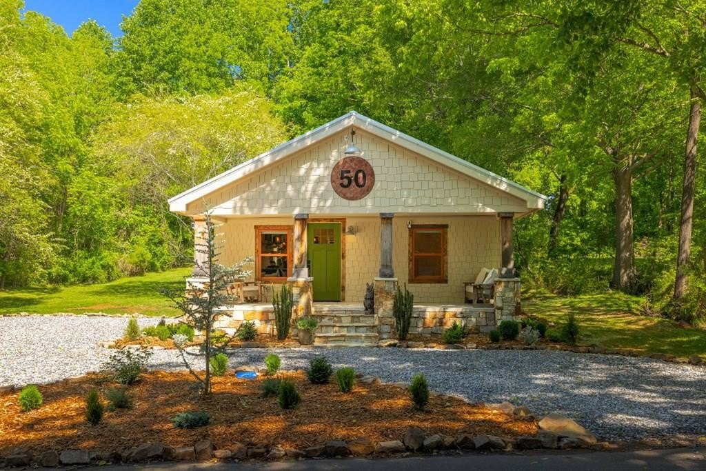 Single Family 2BR 2BA - 50 River Street, Blue Ridge, GA