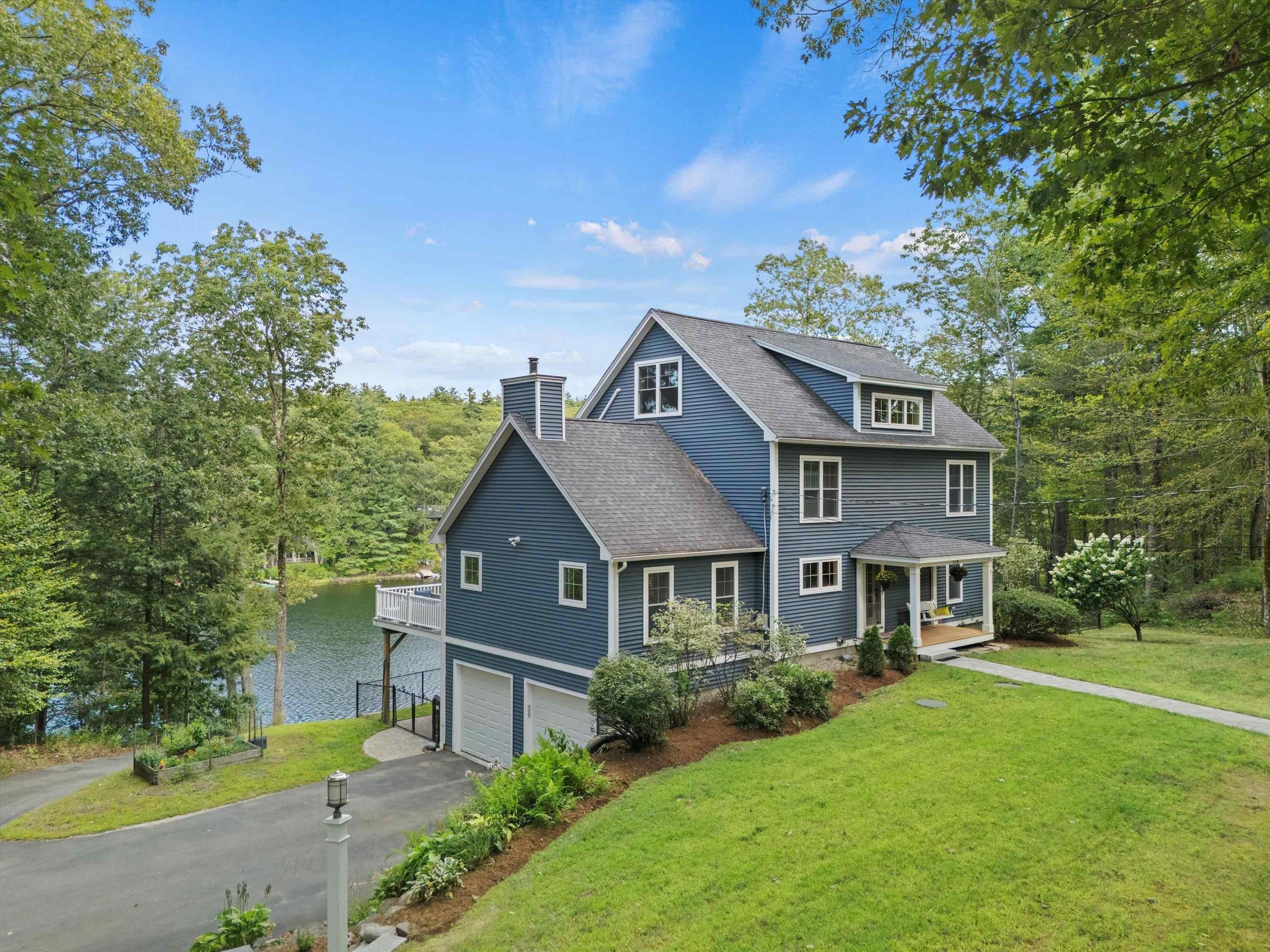 Single Family 5BR 3BA - 116 Martin Road, Weare, NH