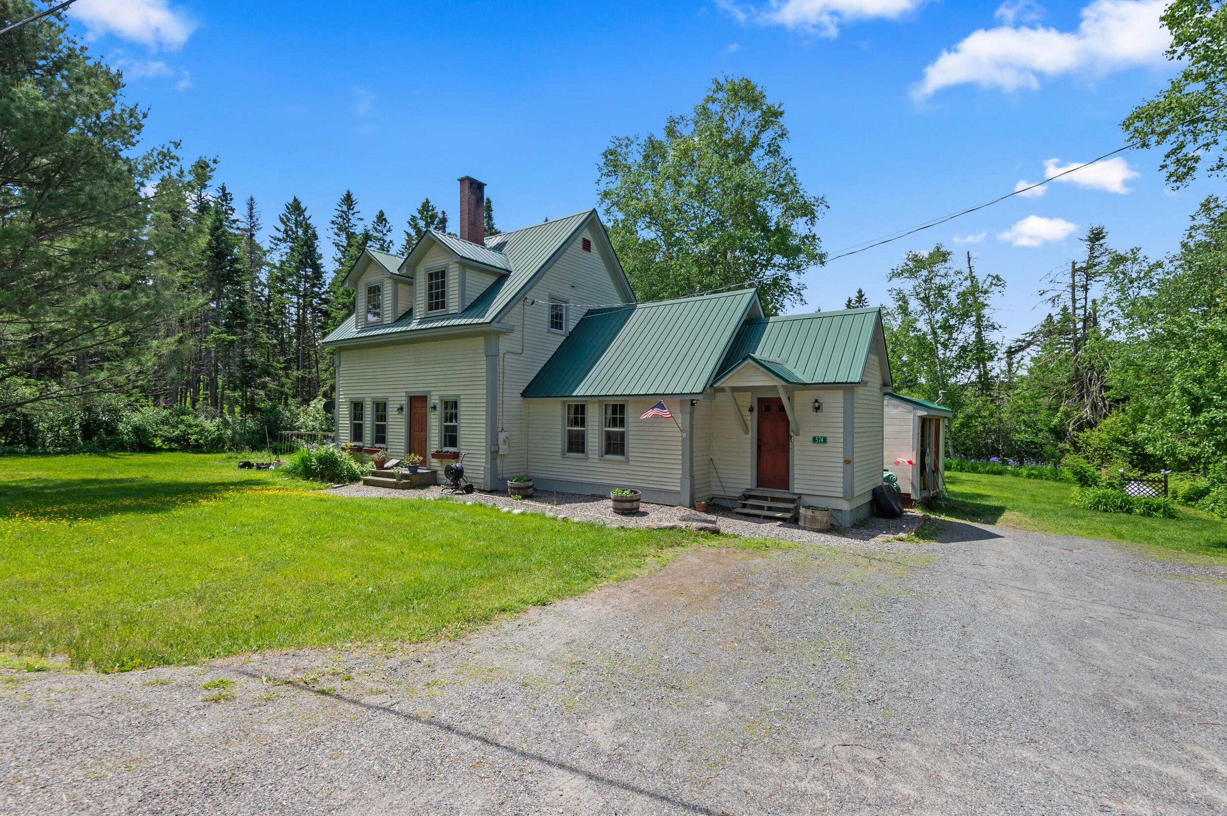 Single Family 3BR 2BA - 574 Mingo Loop Road, Rangeley, ME