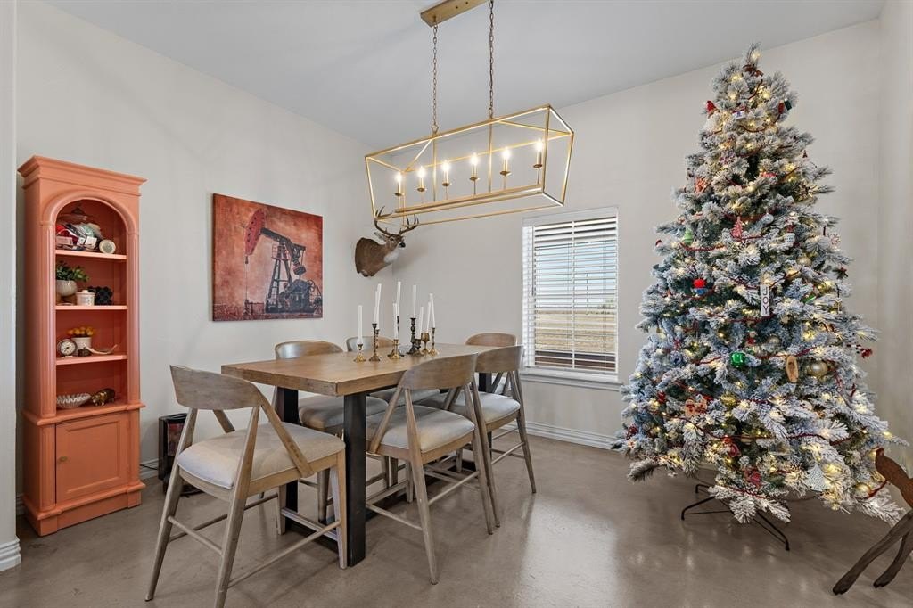 Single Family 4BR 2BA - 19581 FM 1954, Holliday, TX