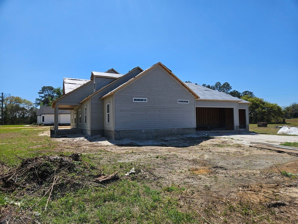 Single Family 4BR 2BA - 591 Old Valdosta Hwy, Ray City, GA