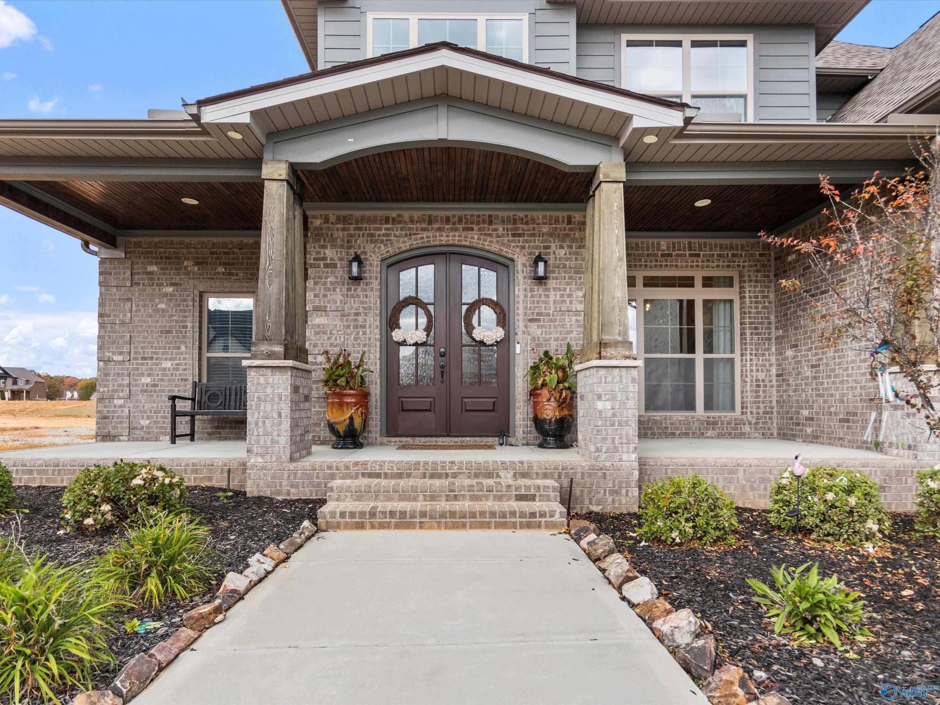 Single Family 4BR 3BA - 22601 Mary Grace Drive, Athens, AL