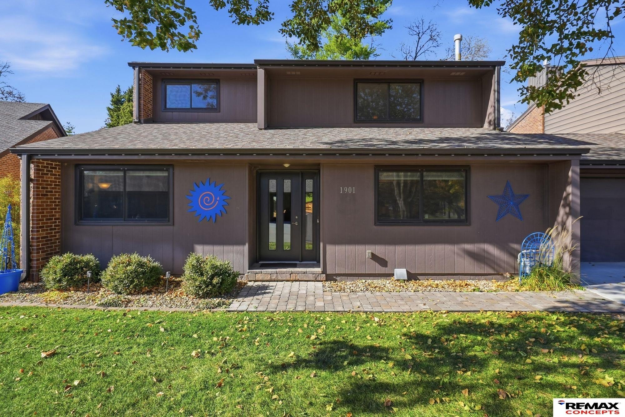 Single Family 3BR 3BA - 1901 Greenbriar Lane, Lincoln, NE