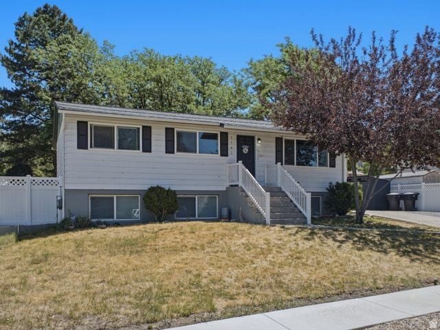Single Family 5BR 2BA - 1147 South 730 West, Payson, UT