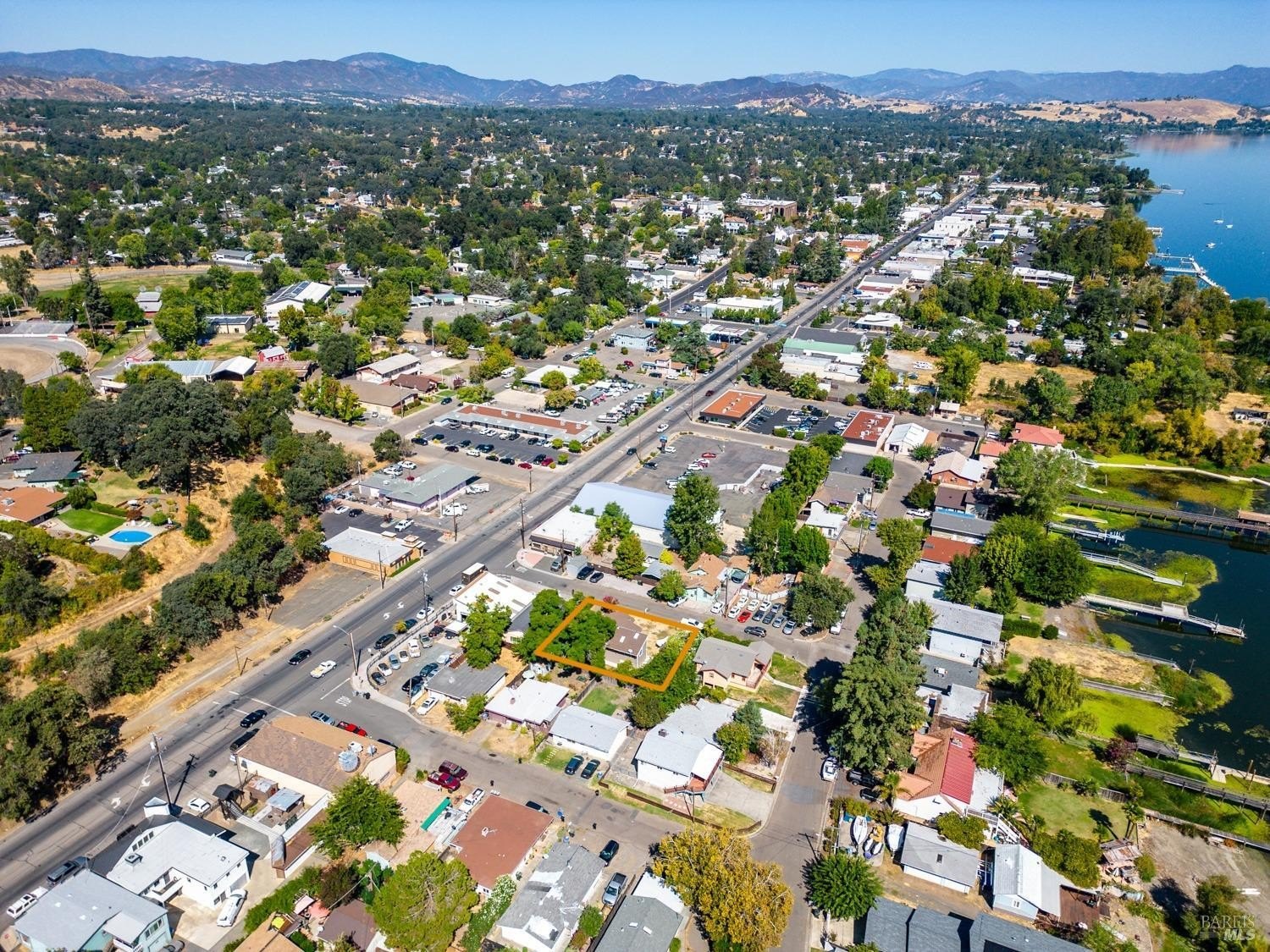 Single Family 3BR 1BA - 55 E Street, Lakeport, CA