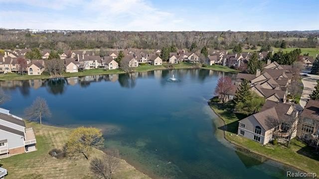 2470 Inglehill Pointe  