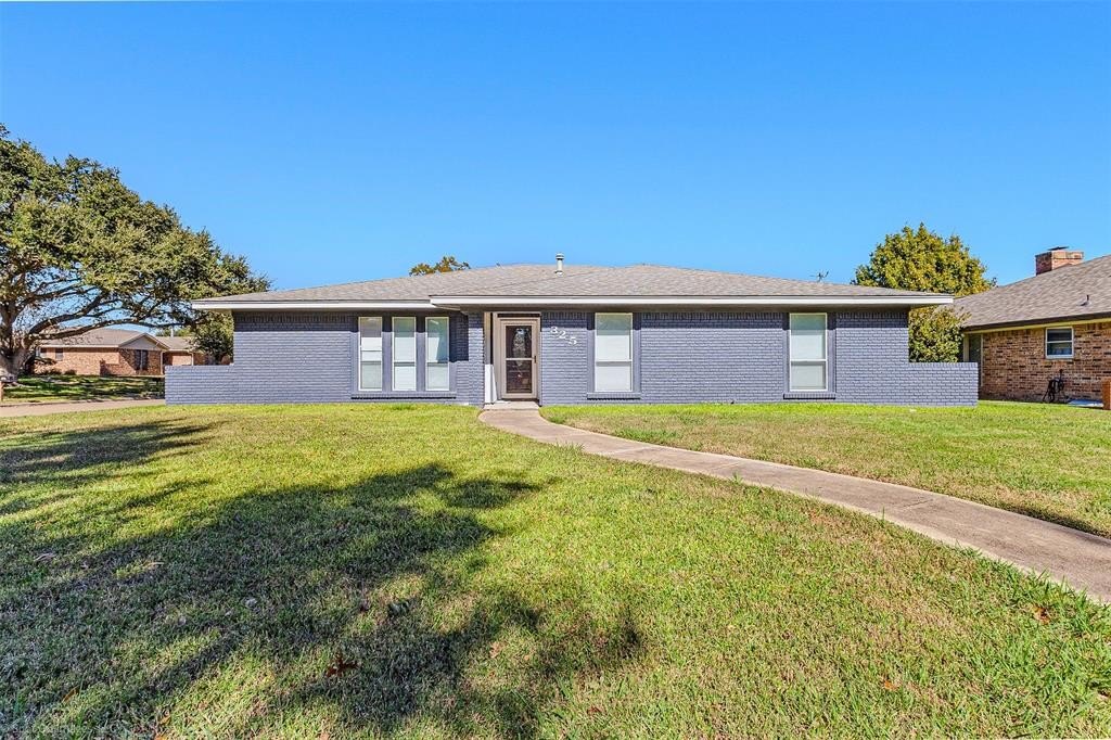 Single Family 4BR 2BA - 325 Kimberly Drive, Mesquite, TX