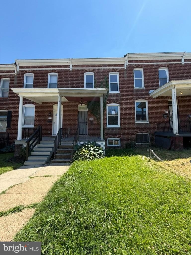 Single Family 2BR 3BA - 741 E 36TH ST, BALTIMORE, MD