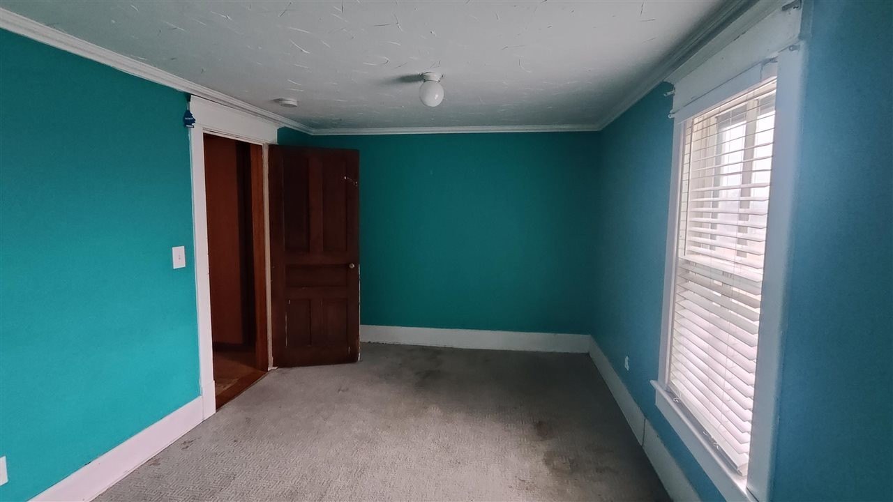 Single Family 4BR 2BA - 103 Third, East Jordan, MI