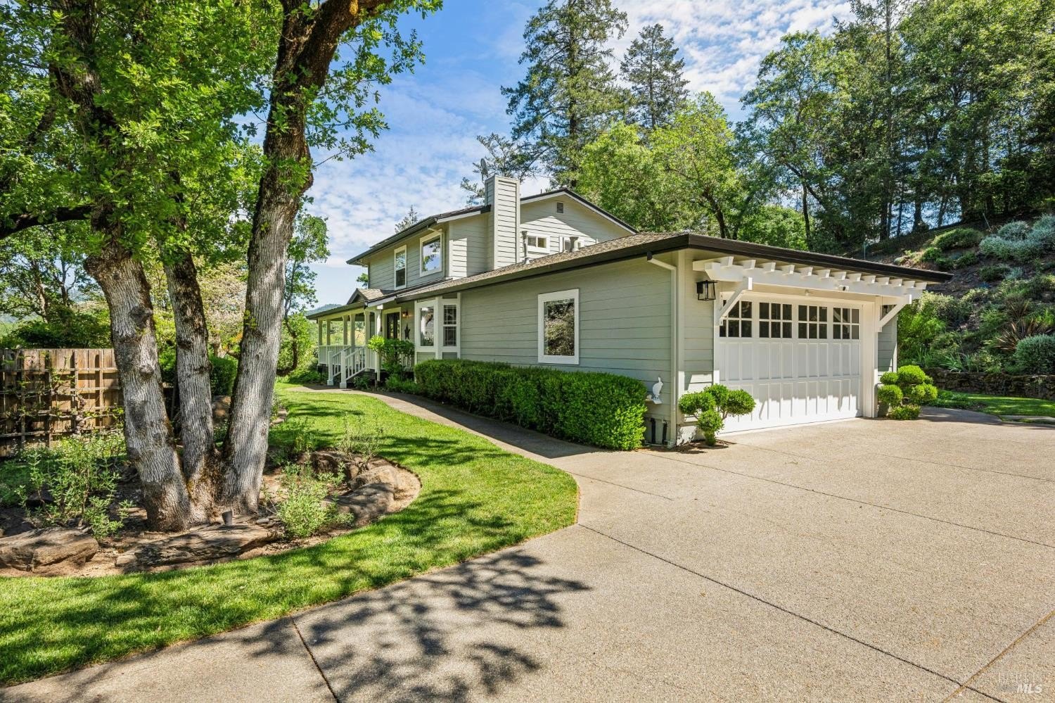Single Family 3BR 3BA - 2546 Cresta Road, Santa Rosa, CA