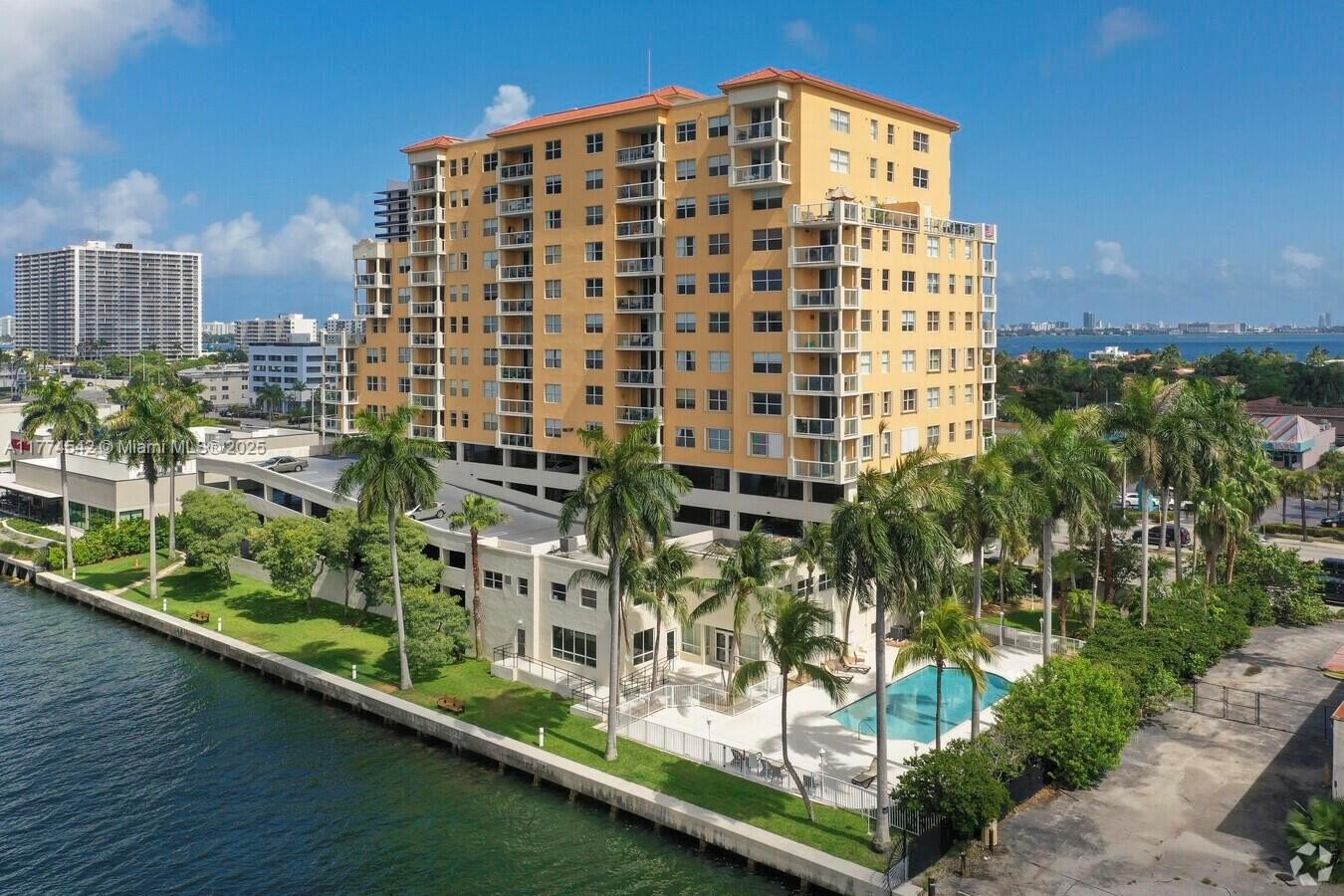 Condo 2BR 2BA - 1625 Kennedy Cswy, North Bay Village, FL