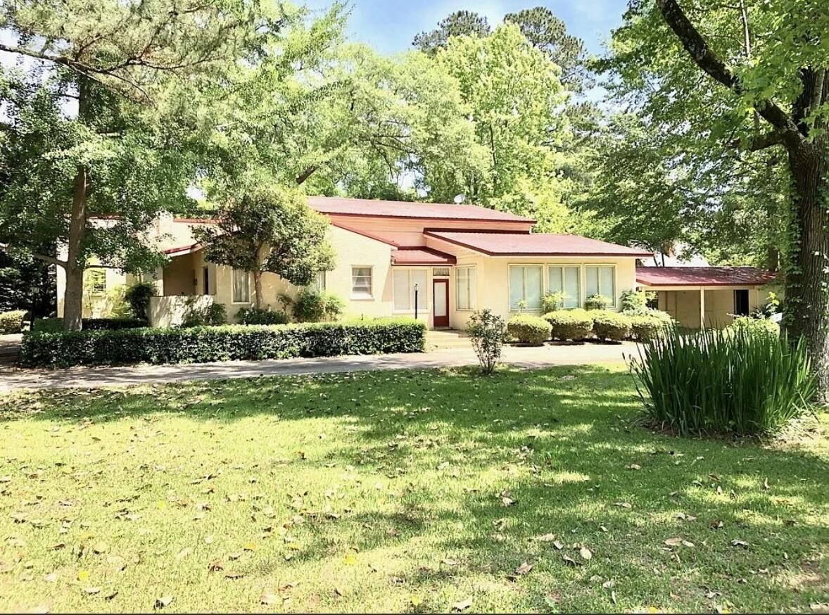 Single Family 3BR 3BA - 302 N Jackson St., Calhoun City, MS