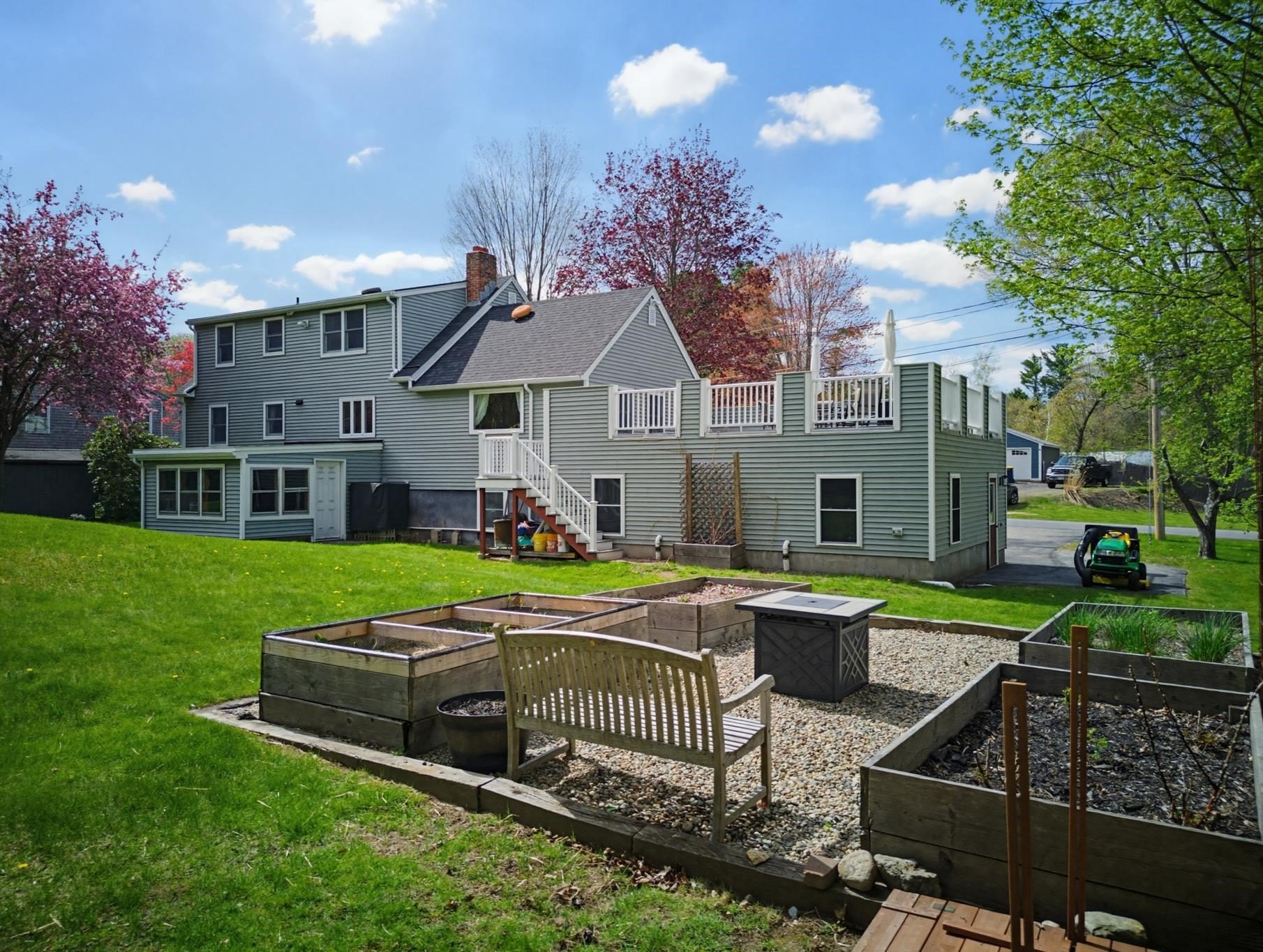 Single Family 3BR 2BA - 9 Springview Terrace, Plaistow, NH