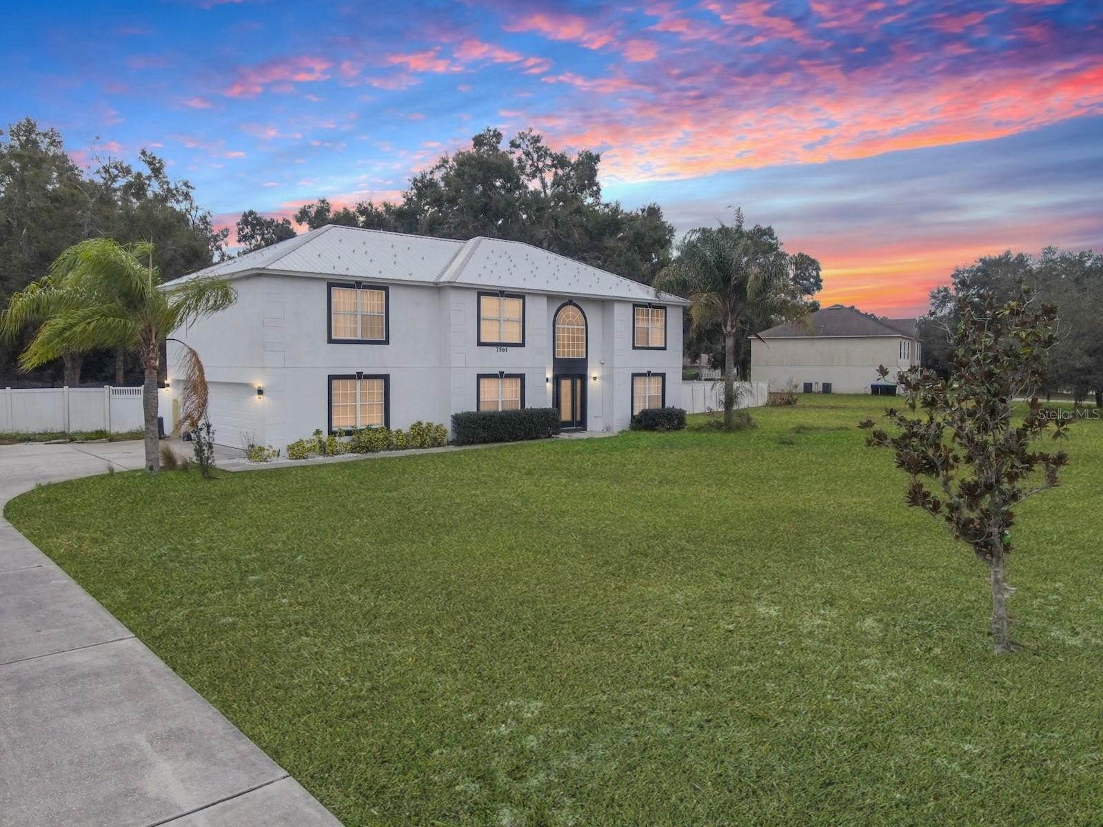 7561 Lake Andrea Cir  