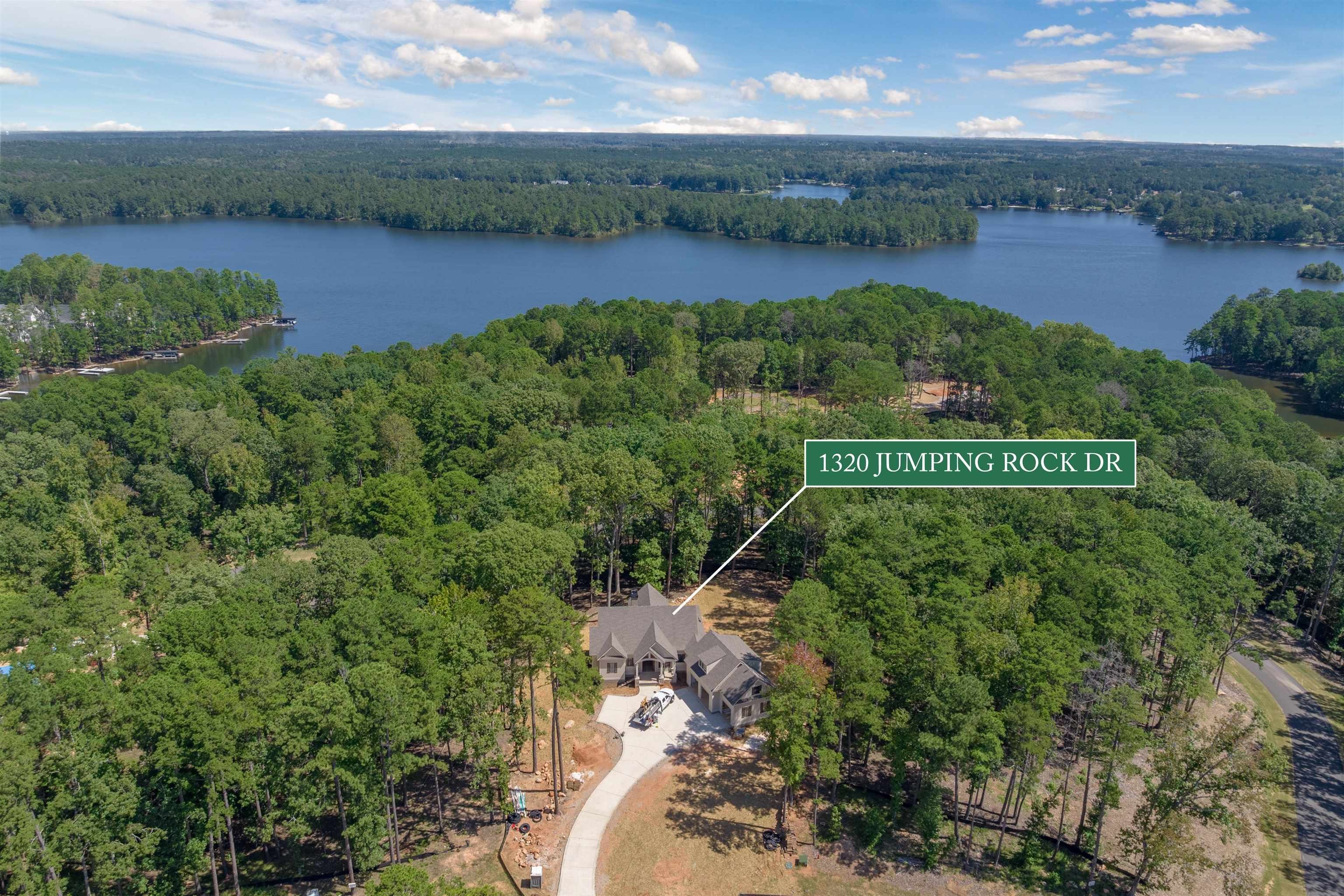 Single Family 5BR 6BA - 1320 JUMPING ROCK DRIVE, Greensboro, GA
