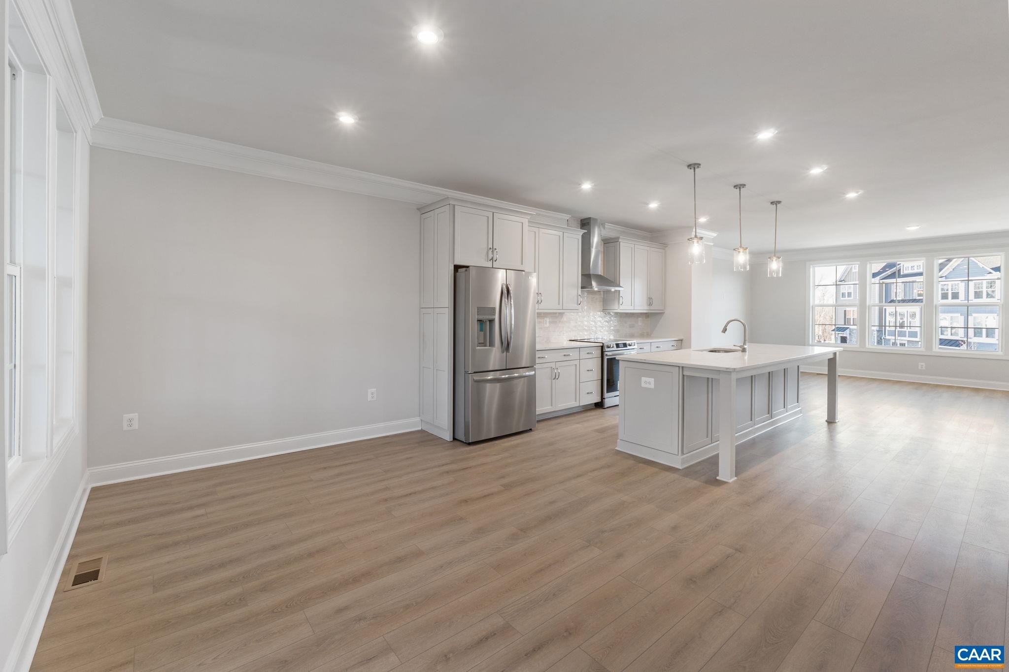 Single Family 3BR 4BA - 3026 FARROW CIR, CHARLOTTESVILLE, VA