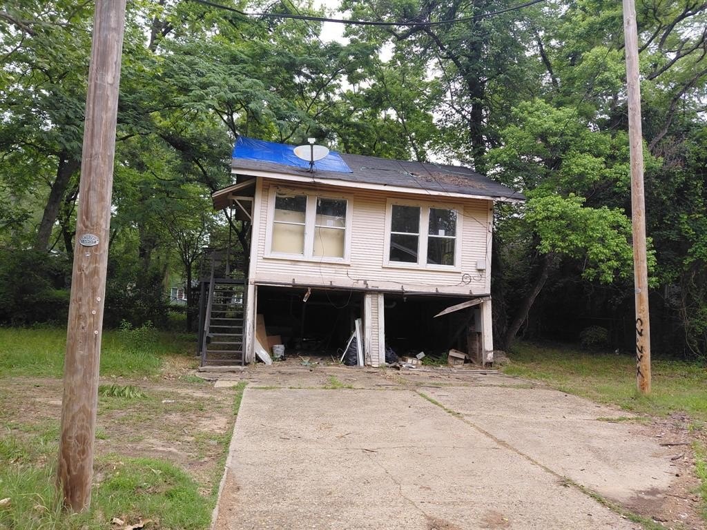 Single Family 2BR 1BA - 2610 Emery Street, Shreveport, LA