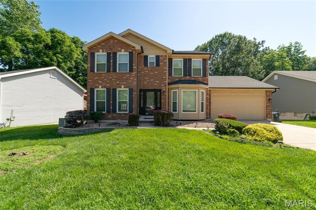 Single Family 3BR 3BA - 1272 Ashford Place Drive, O'Fallon, MO