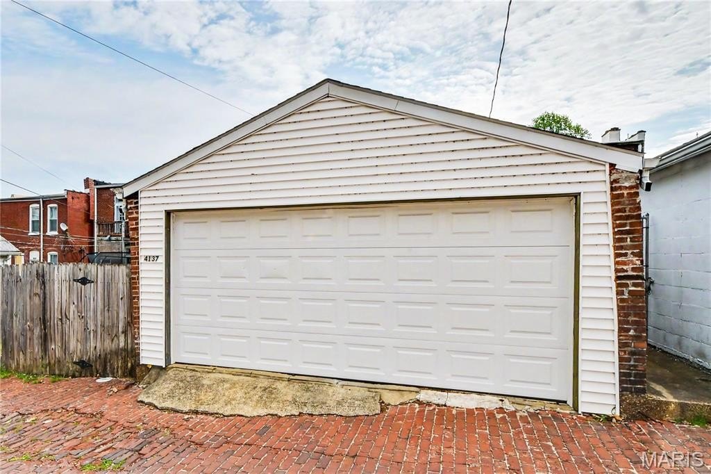 Single Family 2BR 3BA - 4137 Virginia Avenue, St Louis, MO