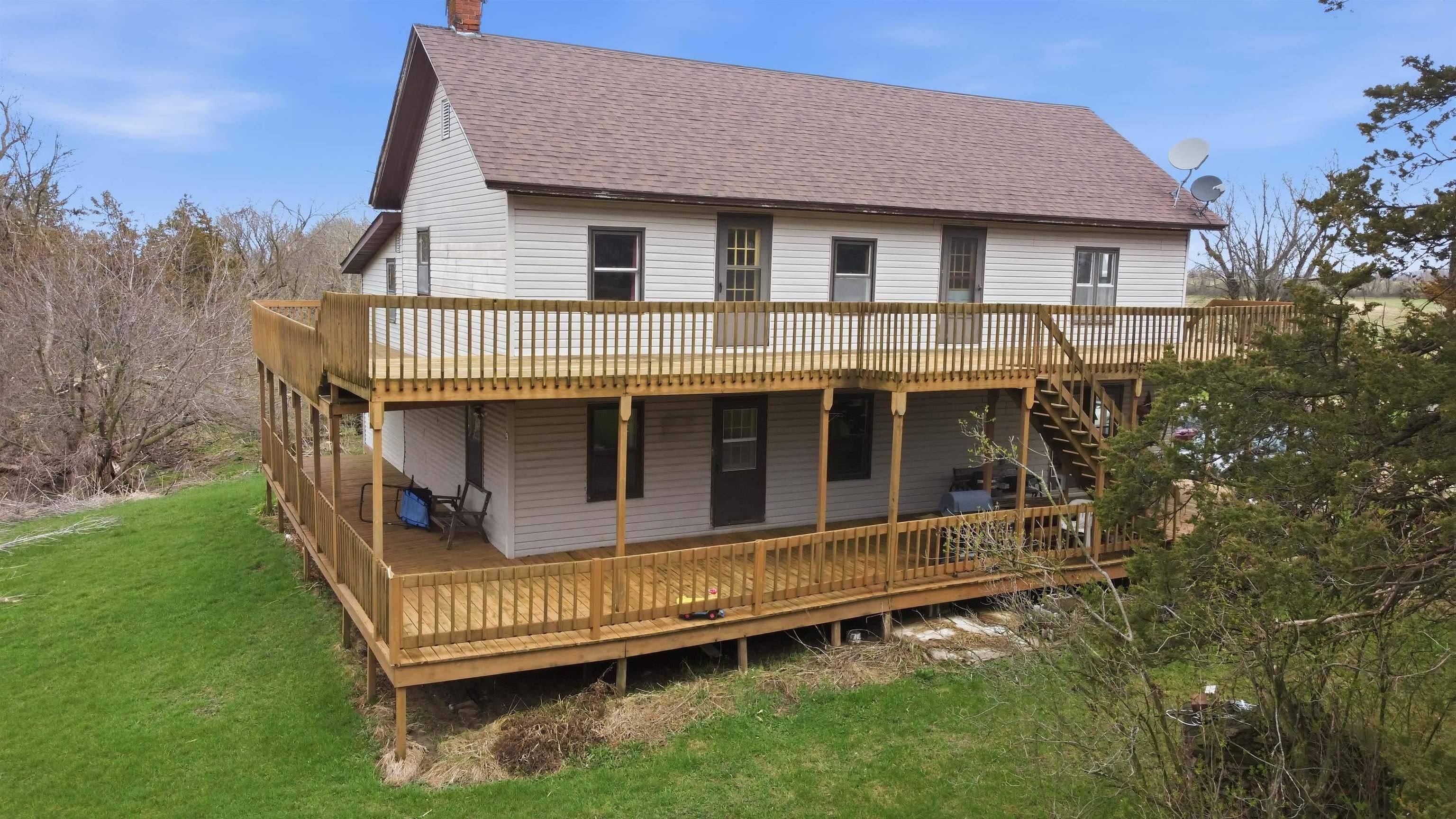 Single Family 7BR 2BA - 19990 Jessee Road, Tomah, WI