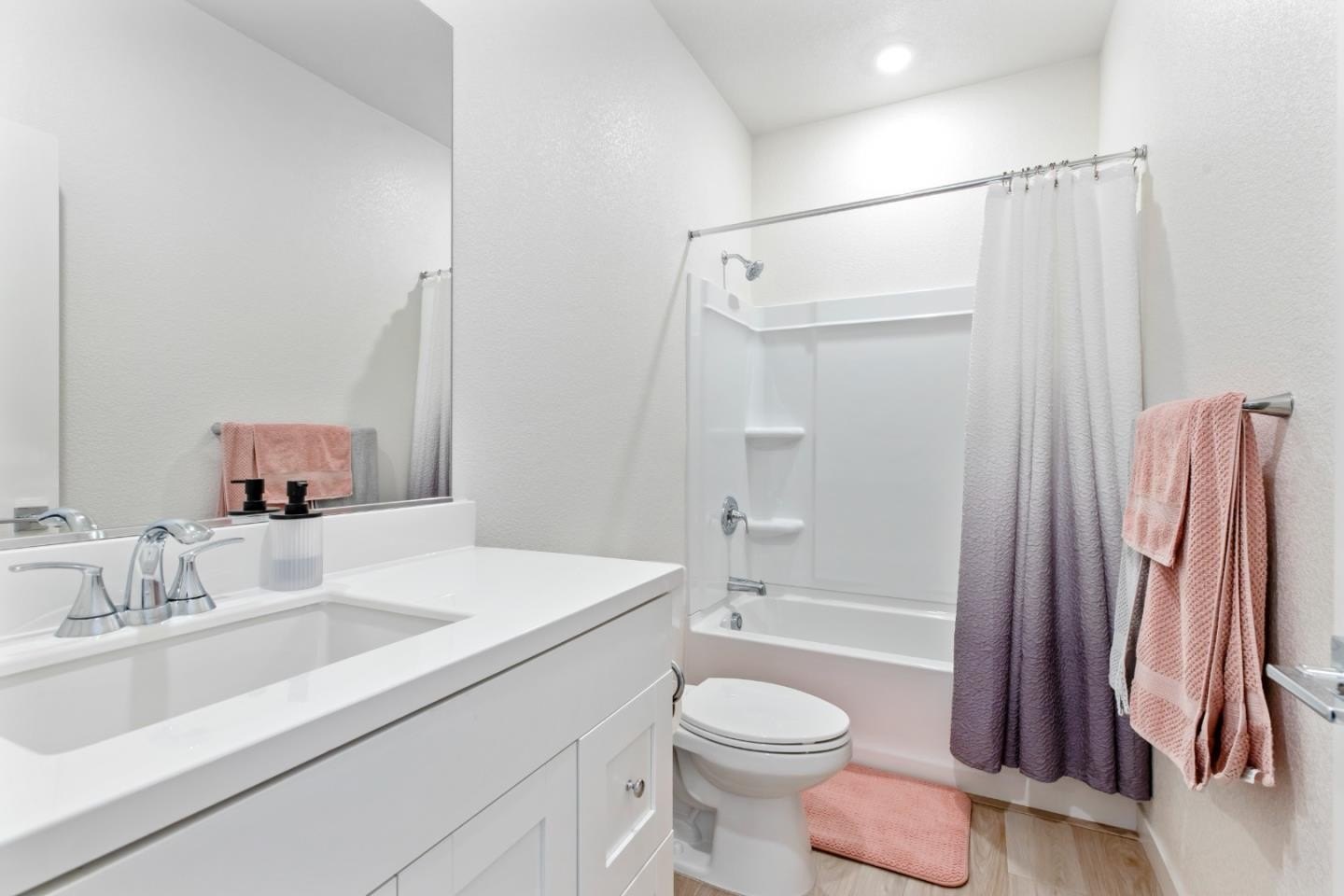 Single Family 4BR 3BA - 273 Dogwood Ranch WAY, PATTERSON, CA