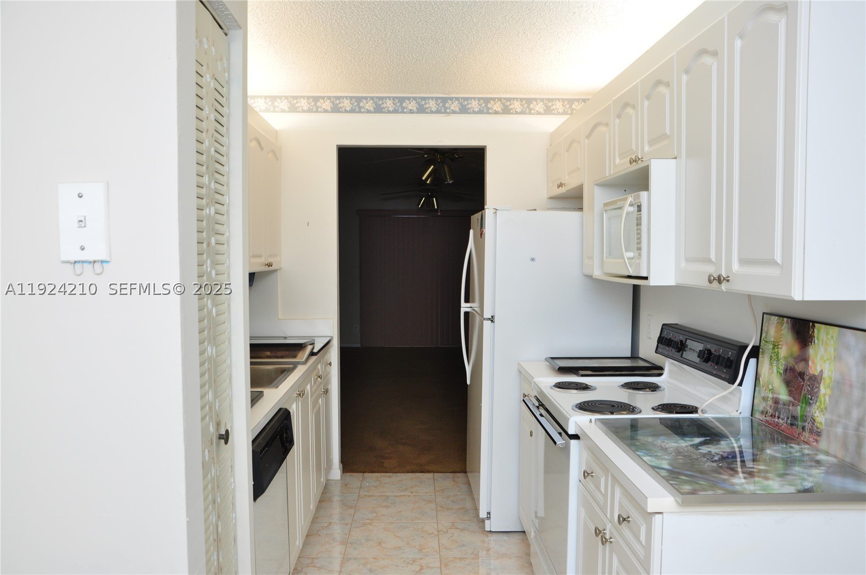 Condo 2BR 2BA - 13000 SW 15th Ct, Pembroke Pines, FL