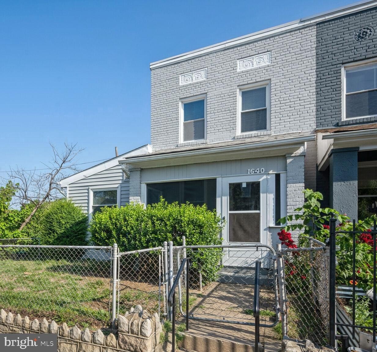 Single Family 3BR 2BA - 1640 L ST NE, WASHINGTON, DC