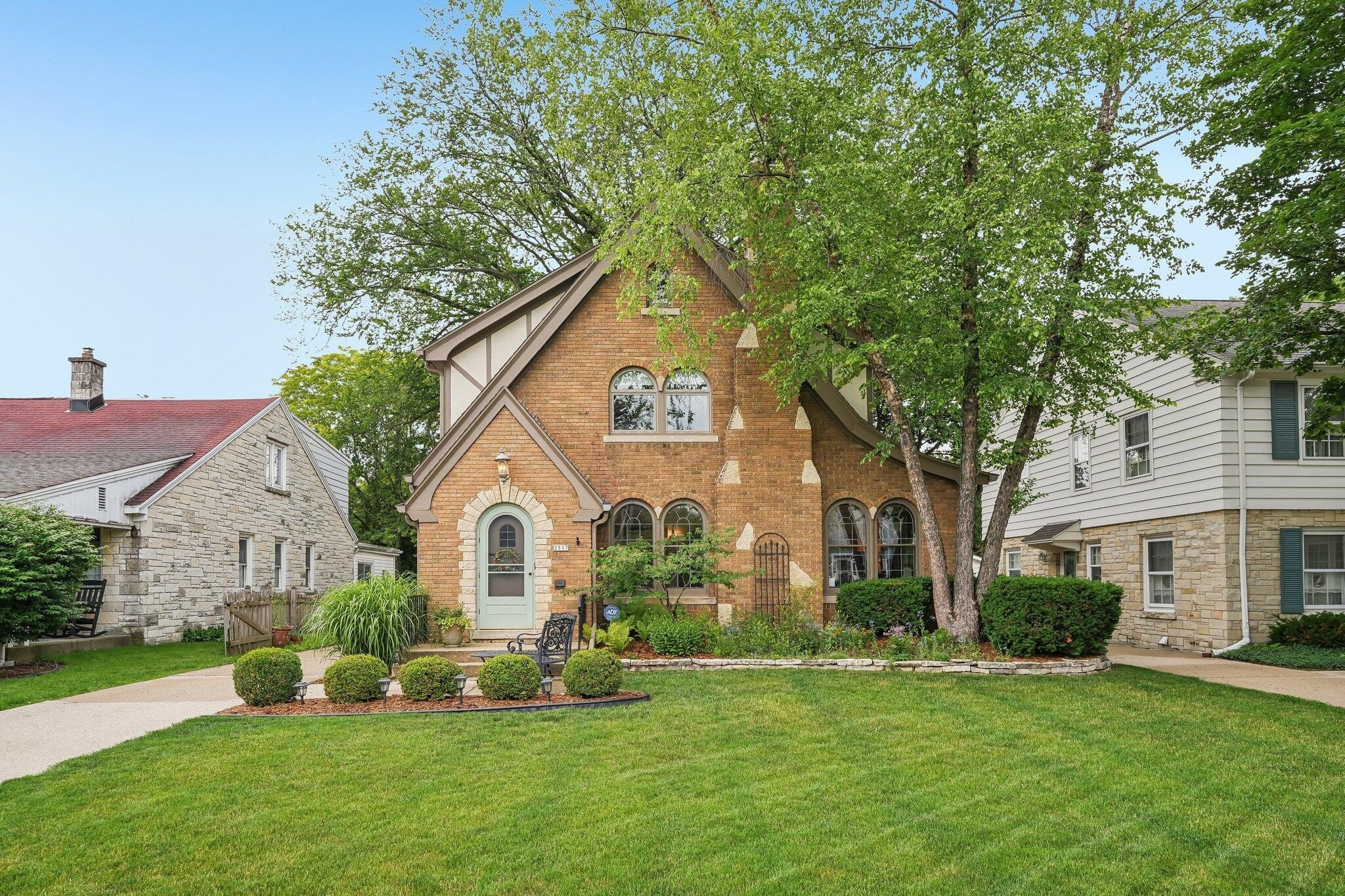 Other 3BR 2BA - 2517 N 96th St, Wauwatosa, WI
