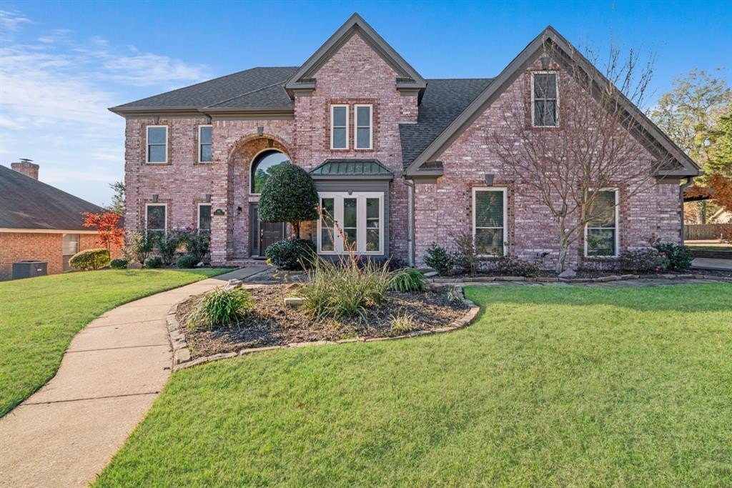 Single Family 5BR 3BA - 635 Cedar Creek, Reno, TX