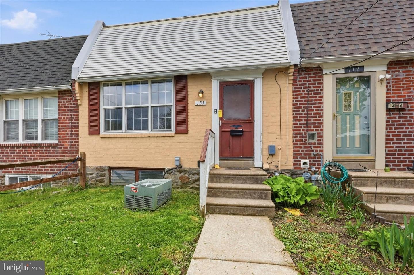 Single Family 3BR 2BA - 151 CHADWICK AVE, MARCUS HOOK, PA