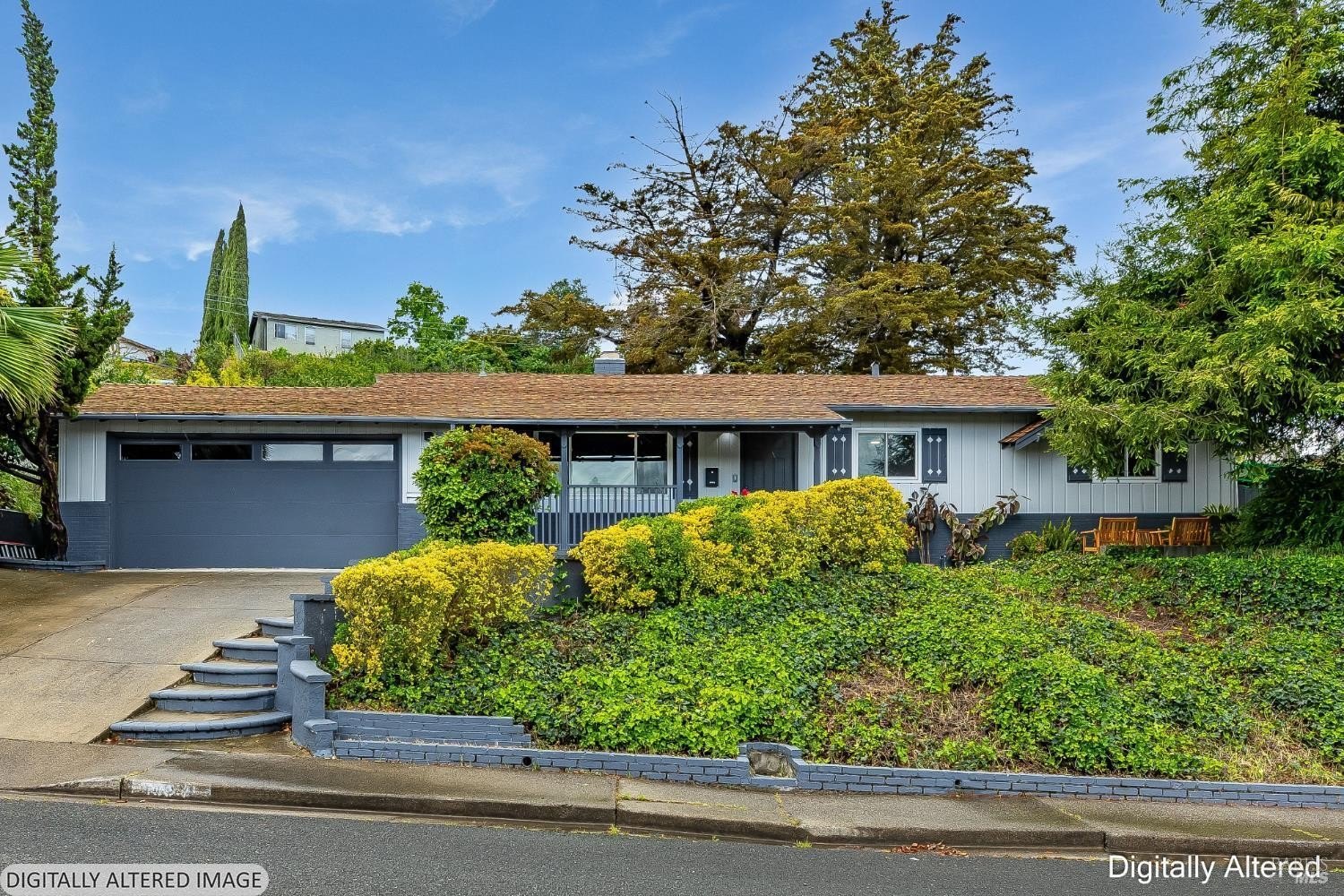 Single Family 4BR 2BA - 160 Bergwall Way, Vallejo, CA