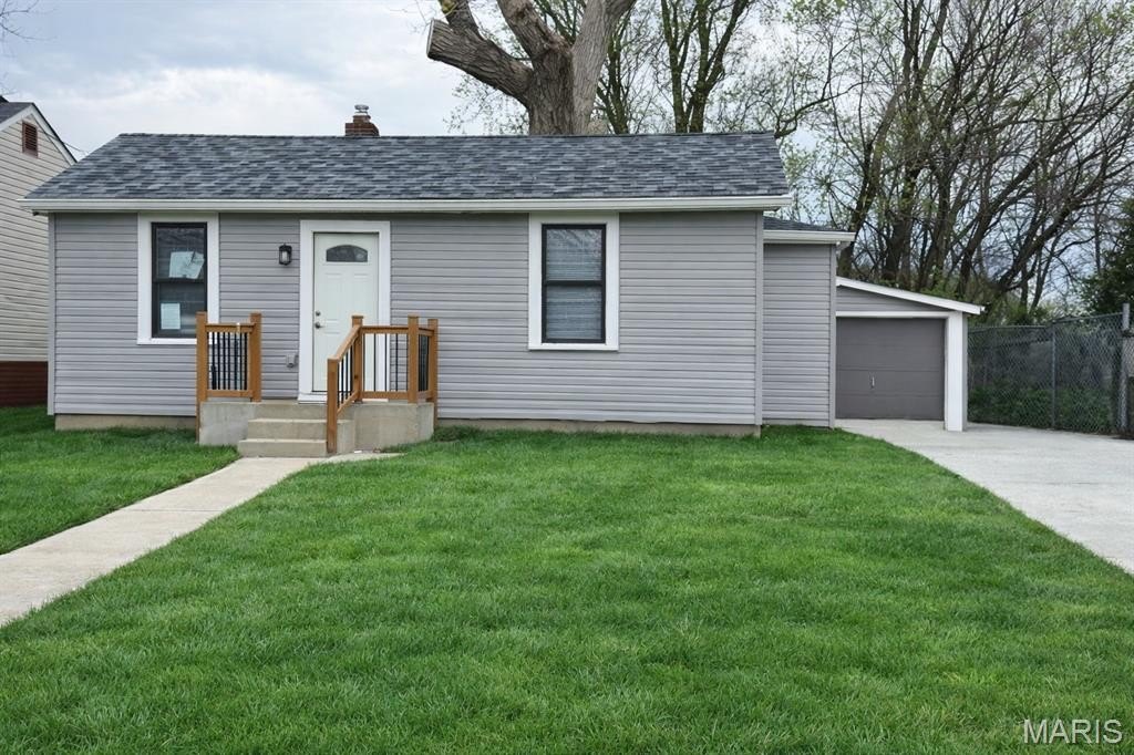 Single Family 3BR 1BA - 6226 Garfield Avenue, Berkeley, MO