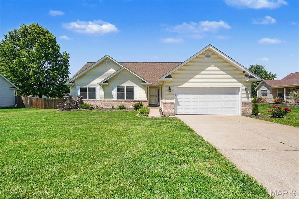 Single Family 3BR 3BA - 615 Arrowhead Lane, Union, MO