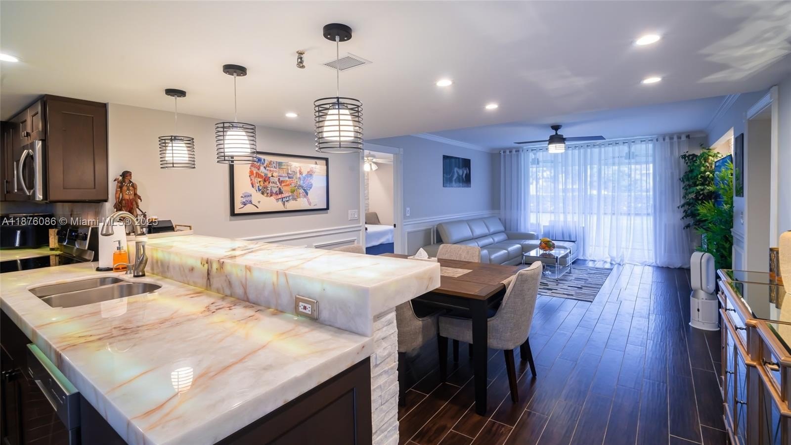 Condo 3BR 2BA - 6500 NW 2nd Ave, Boca Raton, FL