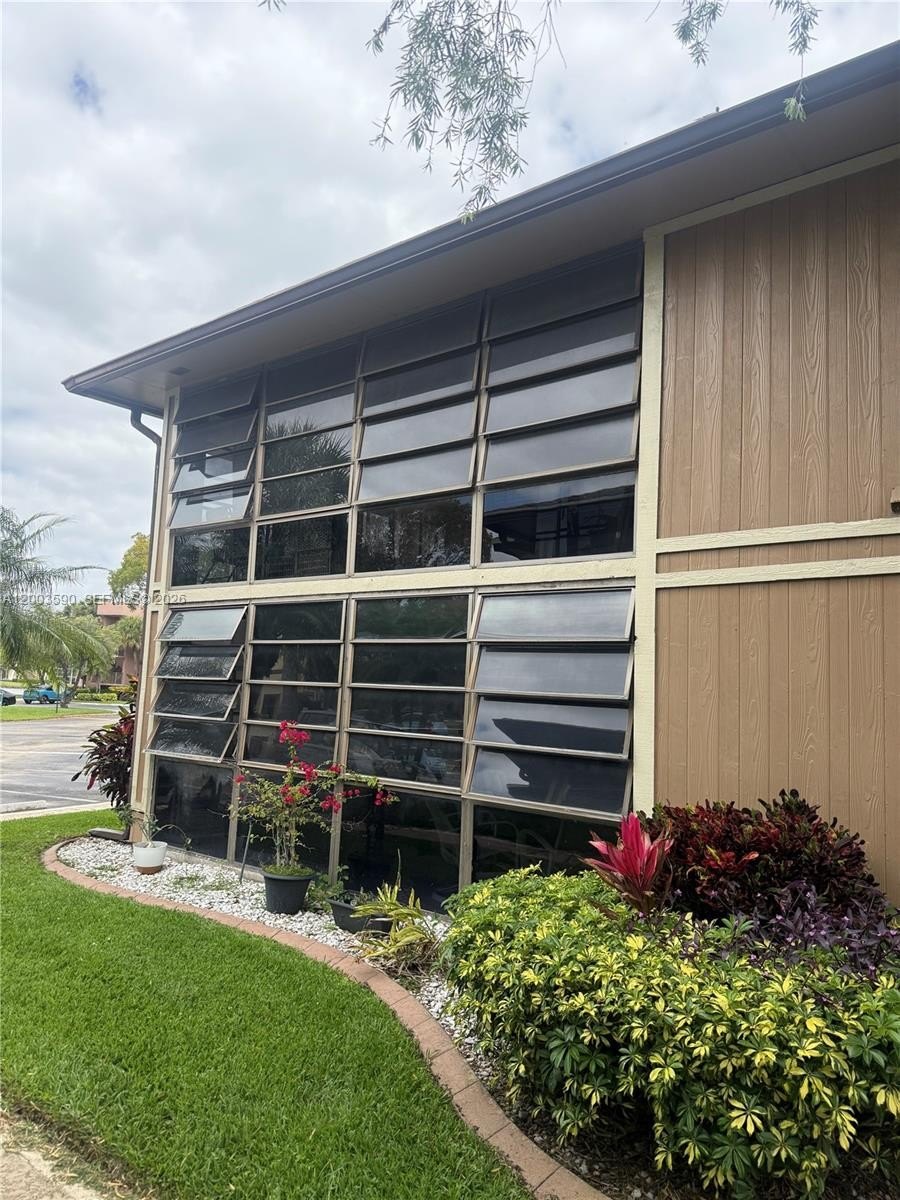 Condo 1BR 1BA - 7703 Ashmont Cir, Tamarac, FL