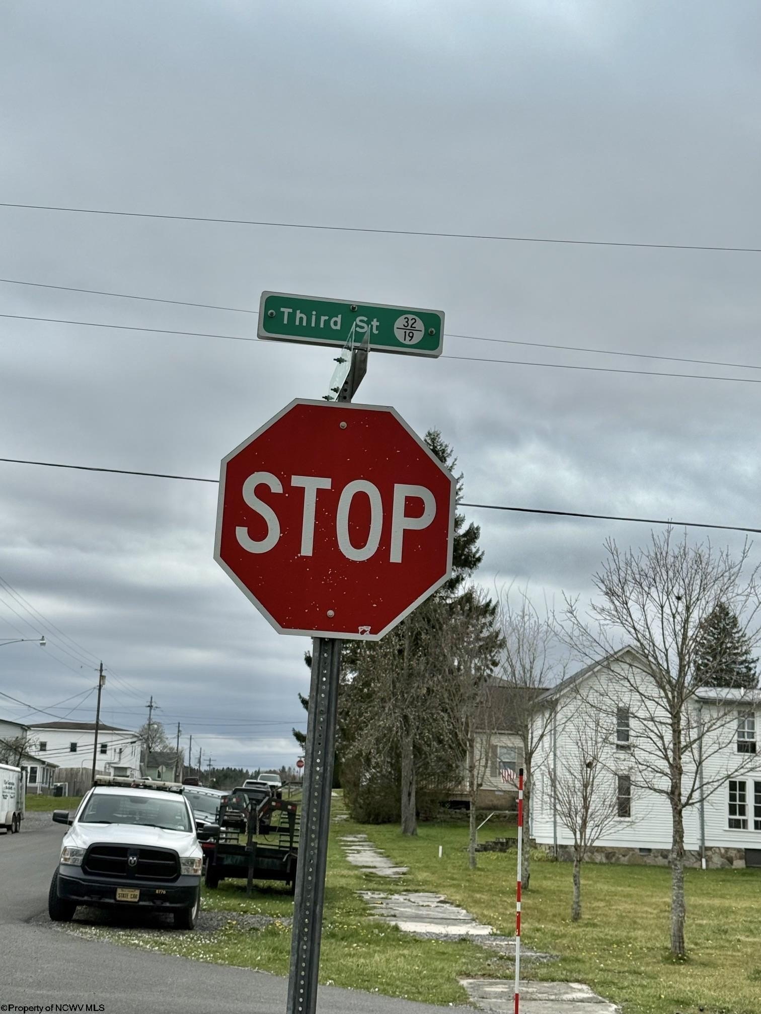 Single Family 3BR 2BA - 218 Third Street, Davis, WV