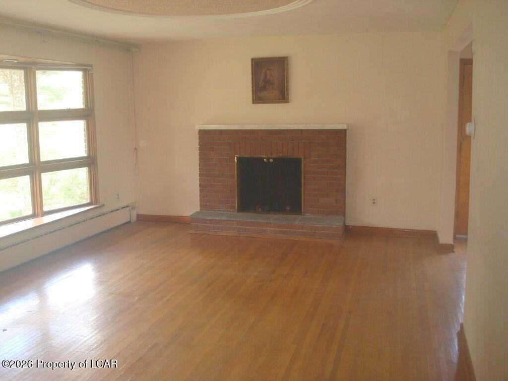 Single Family 3BR 2BA - 24 Flat Rock Road, Dallas, PA
