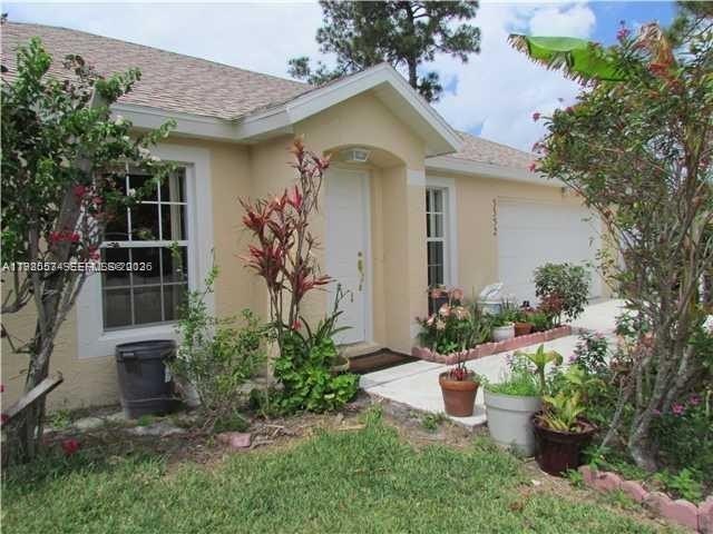 Single Family 3BR 2BA - 3352 SW Himango St, Port St. Lucie, FL