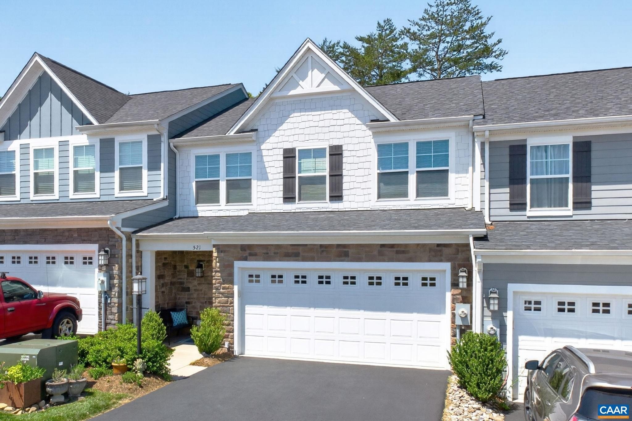 Single Family 3BR 3BA - 521 CRIMSON ST, CROZET, VA