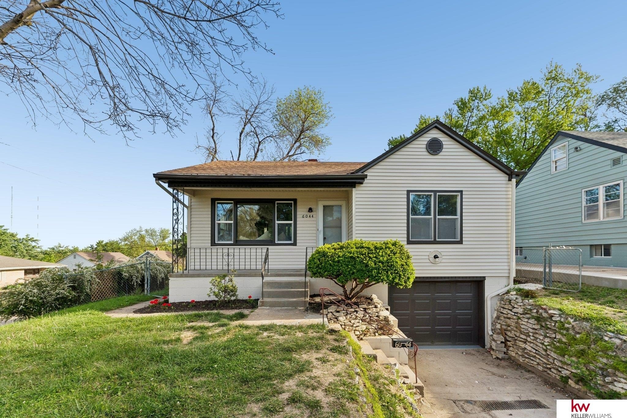 Single Family 3BR 2BA - 6044 Ruggles Street, Omaha, NE