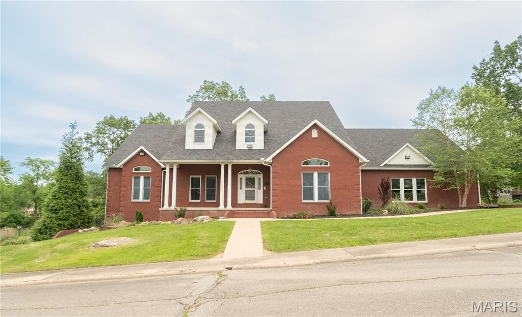 Single Family 5BR 5BA - 2548 Stone Ridge Drive, Poplar Bluff, MO