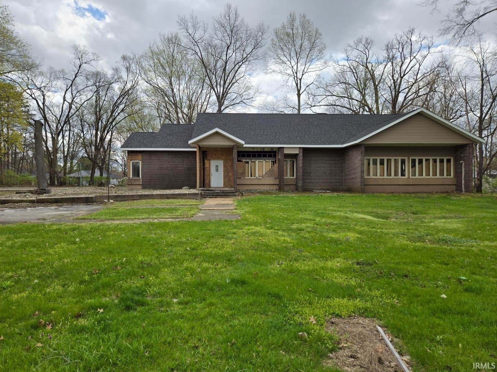 Single Family 2BR 1BA - 1301 Baldwin Street, Elkhart, IN